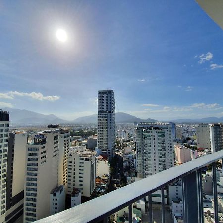 Crystali Panorama Nha Trang Bed and Breakfast Exteriör bild